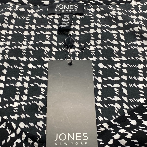 Jones New York Sleeveless Scoop Neck Top Blouse Pull In Zip Front Size Medium - Picture 12 of 12